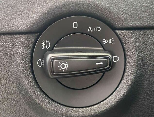 Шкода Октавія, об'ємом двигуна 2 л та пробігом 217 тис. км за 12950 $, фото 7 на Automoto.ua