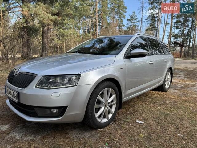 Шкода Октавия, объемом двигателя 1.6 л и пробегом 268 тыс. км за 11900 $, фото 4 на Automoto.ua