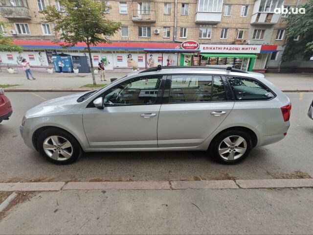 Шкода Октавия, объемом двигателя 1.6 л и пробегом 250 тыс. км за 10500 $, фото 4 на Automoto.ua