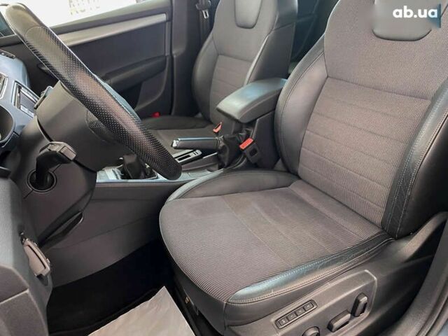 Шкода Октавия, объемом двигателя 1.6 л и пробегом 229 тыс. км за 12850 $, фото 5 на Automoto.ua