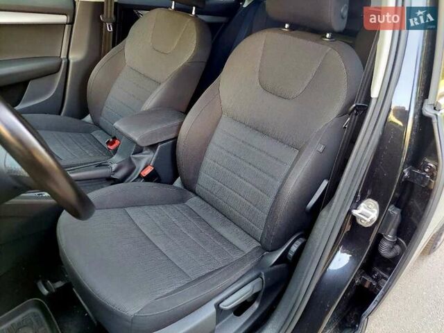 Шкода Октавия, объемом двигателя 2 л и пробегом 275 тыс. км за 13900 $, фото 8 на Automoto.ua