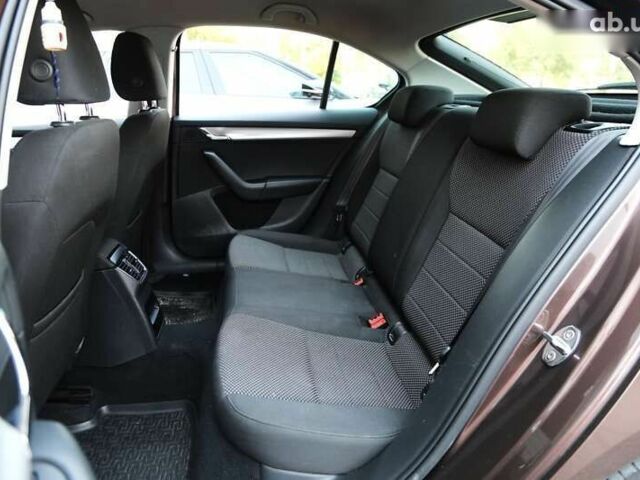 Шкода Октавия, объемом двигателя 1.8 л и пробегом 144 тыс. км за 14300 $, фото 9 на Automoto.ua