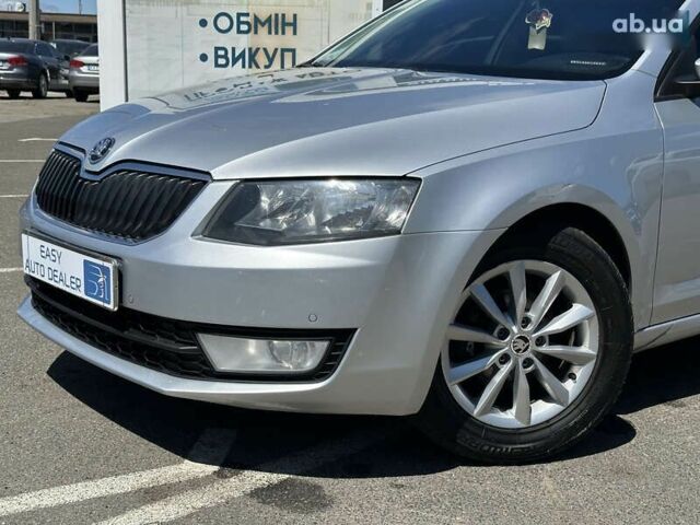 Шкода Октавия, объемом двигателя 1.6 л и пробегом 300 тыс. км за 10690 $, фото 9 на Automoto.ua