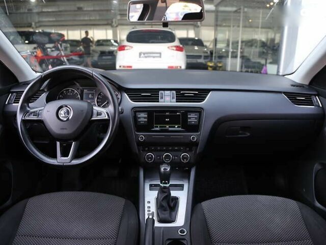 Шкода Октавия, объемом двигателя 1.8 л и пробегом 144 тыс. км за 14300 $, фото 13 на Automoto.ua