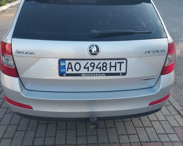 Шкода Октавія 2016 у Ужгороді на Automoto.ua Шкода Октавія, об'ємом двигуна 1.6 л та пробігом 265 тис. км за 10500 $, фото 4 на Automoto.ua