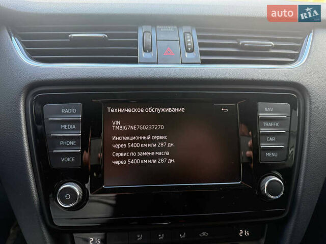 Шкода Октавия, объемом двигателя 1.6 л и пробегом 225 тыс. км за 12500 $, фото 5 на Automoto.ua