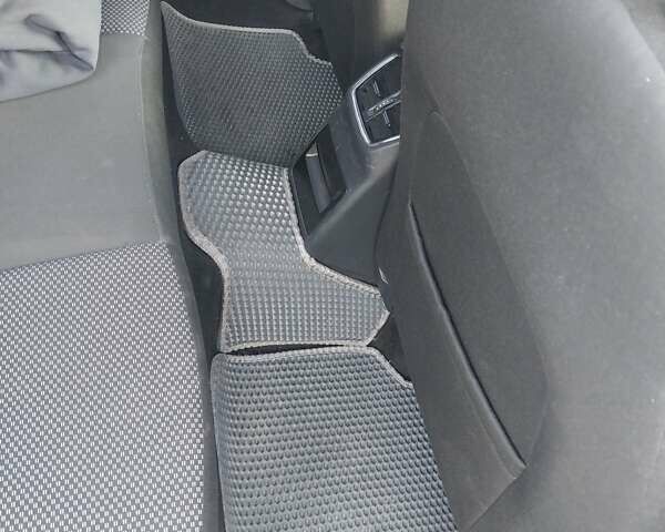 Шкода Октавія 2016 у Ужгороді на Automoto.ua Шкода Октавія, об'ємом двигуна 1.6 л та пробігом 265 тис. км за 10500 $, фото 2 на Automoto.ua