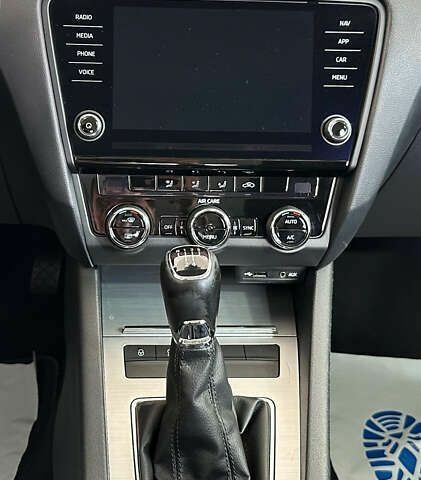 Шкода Октавия, объемом двигателя 1.6 л и пробегом 199 тыс. км за 14950 $, фото 18 на Automoto.ua