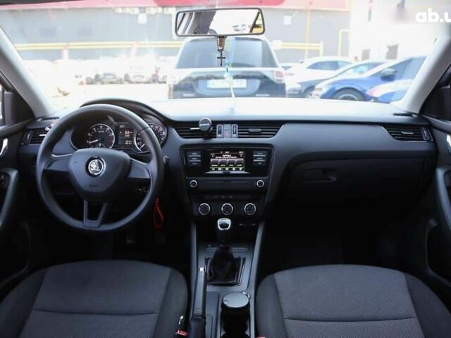 Шкода Октавія, об'ємом двигуна 1.6 л та пробігом 99 тис. км за 12900 $, фото 12 на Automoto.ua