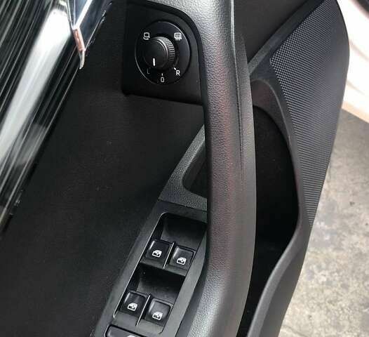 Шкода Октавія, об'ємом двигуна 0 л та пробігом 270 тис. км за 13590 $, фото 16 на Automoto.ua