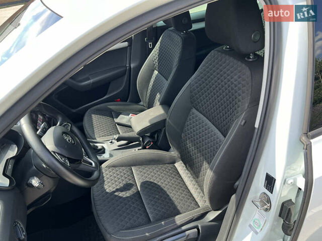 Шкода Октавія, об'ємом двигуна 1.97 л та пробігом 275 тис. км за 14900 $, фото 34 на Automoto.ua