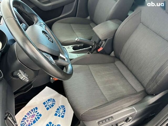 Шкода Октавия, объемом двигателя 1.6 л и пробегом 177 тыс. км за 17250 $, фото 5 на Automoto.ua