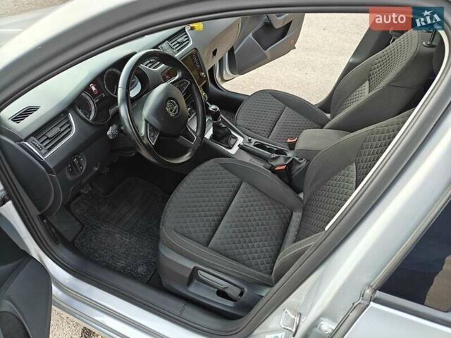 Шкода Октавия, объемом двигателя 1.6 л и пробегом 244 тыс. км за 12200 $, фото 23 на Automoto.ua