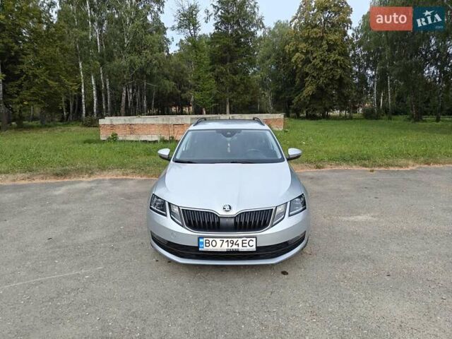 Шкода Октавия, объемом двигателя 1.6 л и пробегом 244 тыс. км за 12200 $, фото 4 на Automoto.ua