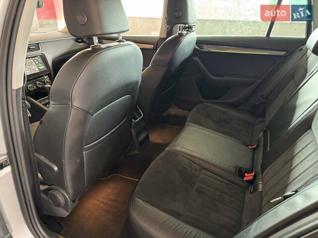 Шкода Октавия, объемом двигателя 1.6 л и пробегом 235 тыс. км за 15000 $, фото 17 на Automoto.ua
