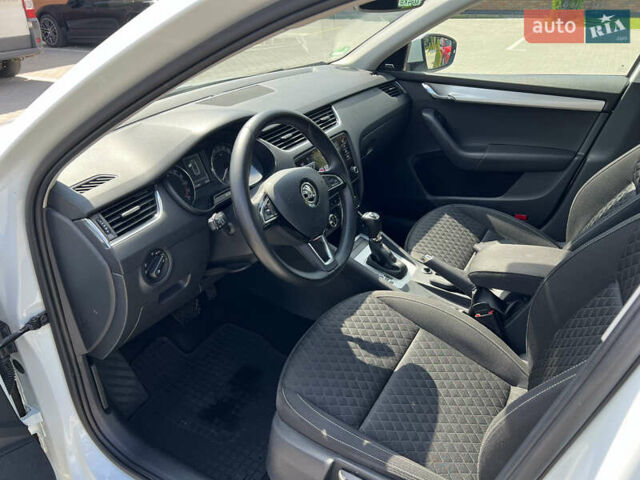 Шкода Октавія, об'ємом двигуна 1.97 л та пробігом 275 тис. км за 14900 $, фото 31 на Automoto.ua