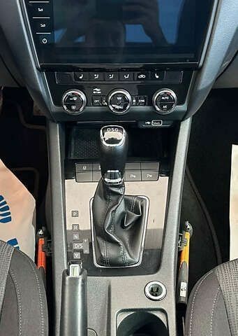 Шкода Октавия, объемом двигателя 1.6 л и пробегом 177 тыс. км за 17250 $, фото 21 на Automoto.ua