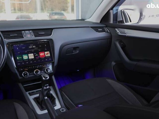 Шкода Октавія, об'ємом двигуна 1.4 л та пробігом 222 тис. км за 13000 $, фото 10 на Automoto.ua