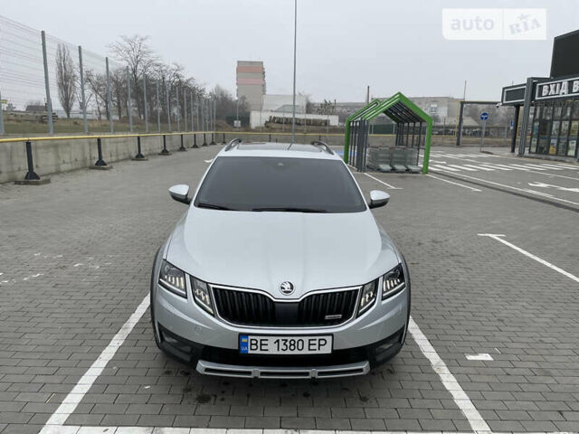 Шкода Октавія, об'ємом двигуна 2 л та пробігом 290 тис. км за 18900 $, фото 10 на Automoto.ua