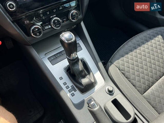 Шкода Октавія, об'ємом двигуна 1.97 л та пробігом 275 тис. км за 14900 $, фото 36 на Automoto.ua