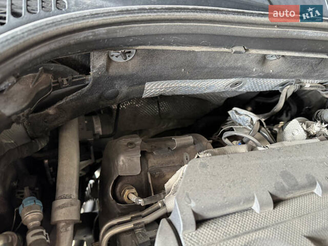 Шкода Октавия, объемом двигателя 1.6 л и пробегом 235 тыс. км за 15000 $, фото 23 на Automoto.ua