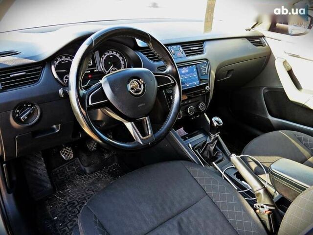 Шкода Октавія, об'ємом двигуна 1.6 л та пробігом 272 тис. км за 11800 $, фото 5 на Automoto.ua
