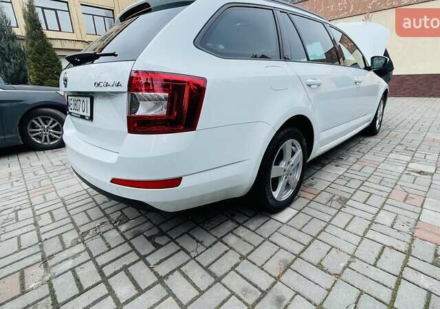 Шкода Октавия, объемом двигателя 2 л и пробегом 188 тыс. км за 17000 $, фото 1 на Automoto.ua