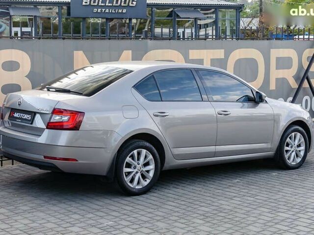 Шкода Октавия, объемом двигателя 2 л и пробегом 350 тыс. км за 13500 $, фото 7 на Automoto.ua