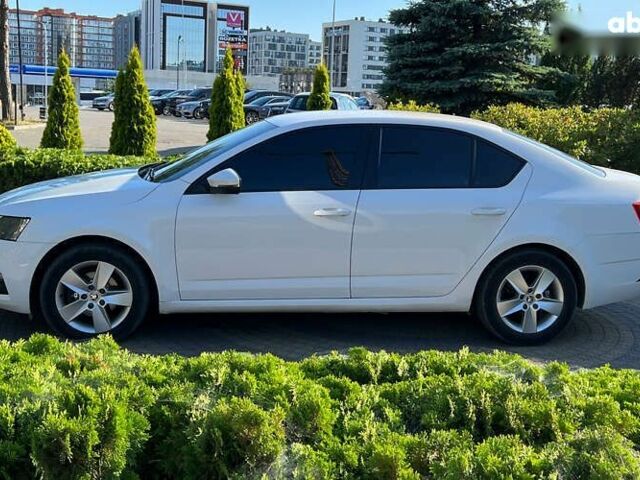 Шкода Октавия, объемом двигателя 1.6 л и пробегом 280 тыс. км за 12600 $, фото 3 на Automoto.ua