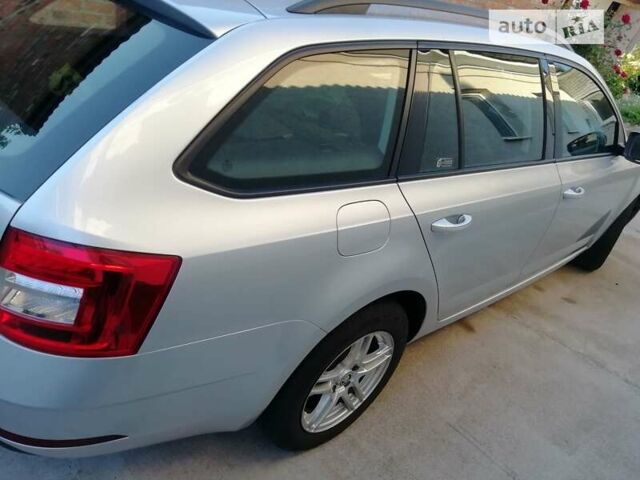 Шкода Октавія, об'ємом двигуна 1.6 л та пробігом 191 тис. км за 11500 $, фото 4 на Automoto.ua