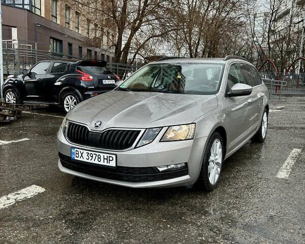 Шкода Октавия, объемом двигателя 1.6 л и пробегом 280 тыс. км за 14499 $, фото 1 на Automoto.ua