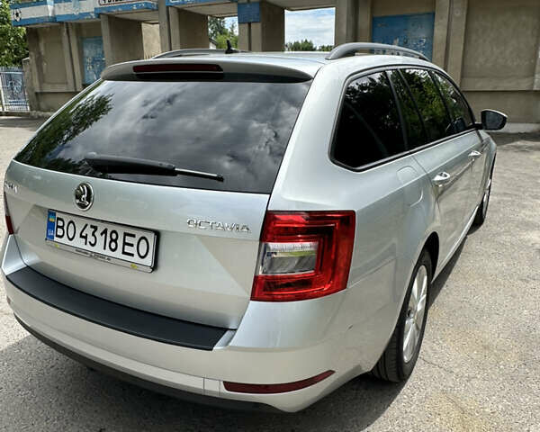 Шкода Октавия, объемом двигателя 2 л и пробегом 148 тыс. км за 18000 $, фото 10 на Automoto.ua