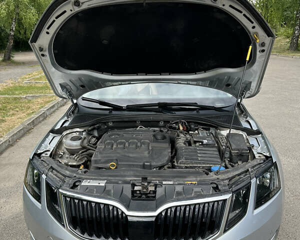 Шкода Октавия, объемом двигателя 2 л и пробегом 148 тыс. км за 18000 $, фото 50 на Automoto.ua