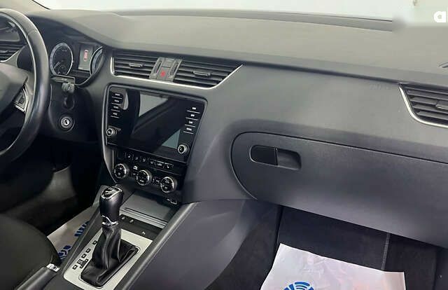 Шкода Октавия, объемом двигателя 1.6 л и пробегом 209 тыс. км за 15950 $, фото 15 на Automoto.ua