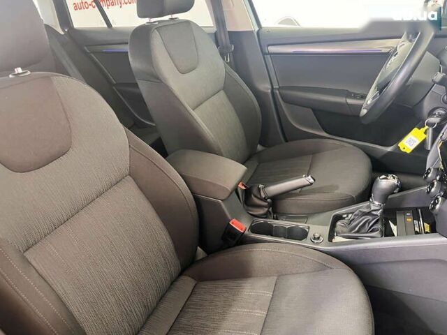 Шкода Октавия, объемом двигателя 1.6 л и пробегом 194 тыс. км за 16950 $, фото 7 на Automoto.ua