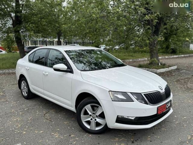 Шкода Октавия, объемом двигателя 1.4 л и пробегом 160 тыс. км за 13900 $, фото 12 на Automoto.ua