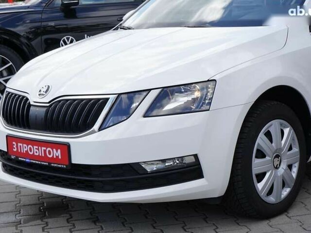 Шкода Октавия, объемом двигателя 1.4 л и пробегом 61 тыс. км за 16699 $, фото 4 на Automoto.ua