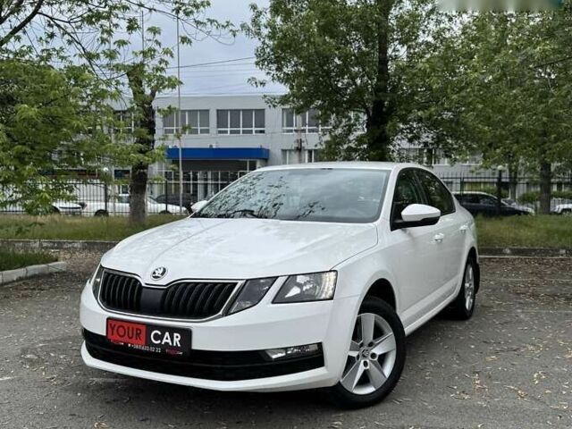 Шкода Октавия, объемом двигателя 1.4 л и пробегом 160 тыс. км за 13900 $, фото 2 на Automoto.ua