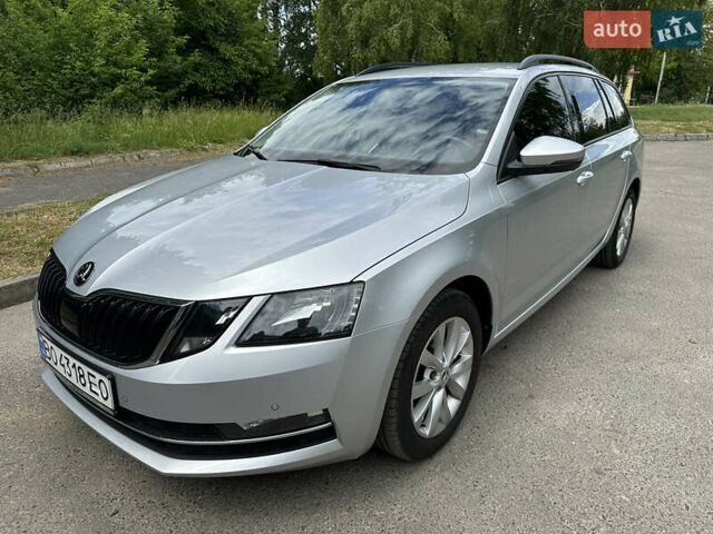 Шкода Октавия, объемом двигателя 2 л и пробегом 148 тыс. км за 18000 $, фото 4 на Automoto.ua