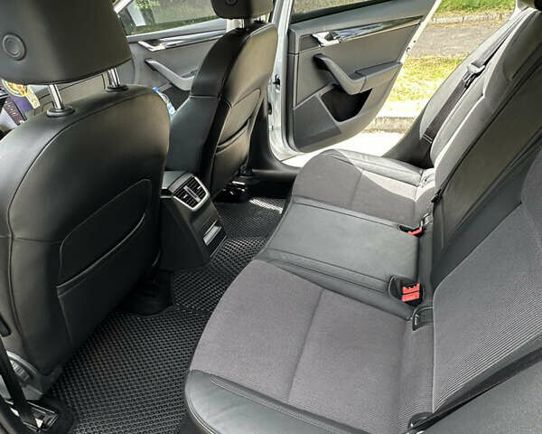 Шкода Октавия, объемом двигателя 2 л и пробегом 148 тыс. км за 18000 $, фото 19 на Automoto.ua