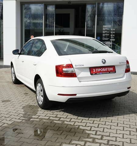 Шкода Октавия, объемом двигателя 1.4 л и пробегом 64 тыс. км за 17300 $, фото 9 на Automoto.ua
