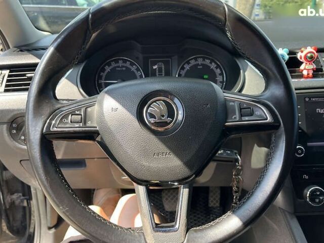 Шкода Октавия, объемом двигателя 2 л и пробегом 255 тыс. км за 14500 $, фото 13 на Automoto.ua