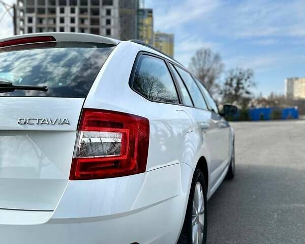 Шкода Октавия, объемом двигателя 1.6 л и пробегом 202 тыс. км за 14399 $, фото 18 на Automoto.ua