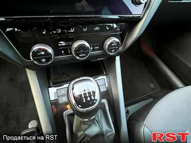 Шкода Октавия, объемом двигателя 1.5 л и пробегом 78 тыс. км за 10000 $, фото 9 на Automoto.ua