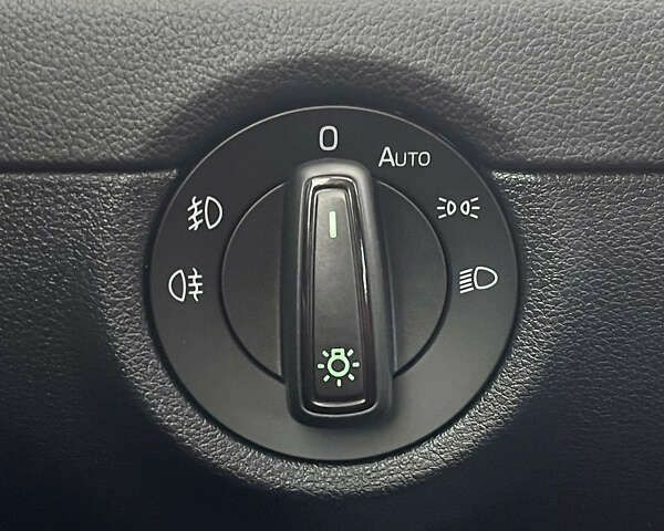 Шкода Октавия, объемом двигателя 1.6 л и пробегом 209 тыс. км за 15950 $, фото 14 на Automoto.ua