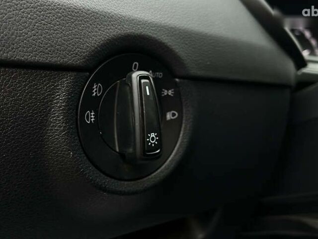 Шкода Октавия, объемом двигателя 2 л и пробегом 204 тыс. км за 18700 $, фото 12 на Automoto.ua