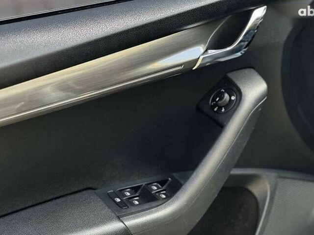 Шкода Октавия, объемом двигателя 0 л и пробегом 175 тыс. км за 15300 $, фото 7 на Automoto.ua