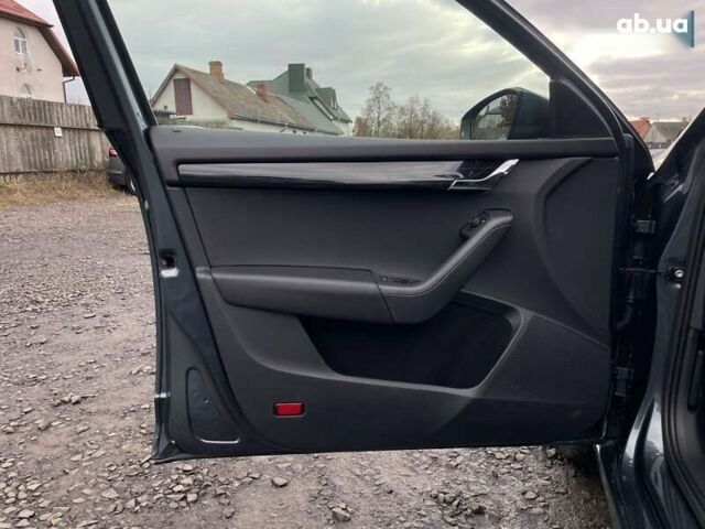 Шкода Октавія, об'ємом двигуна 2 л та пробігом 204 тис. км за 17999 $, фото 24 на Automoto.ua