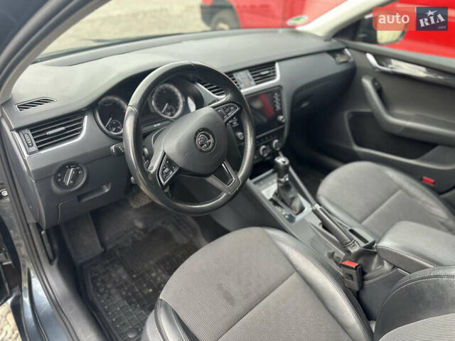 Шкода Октавия, объемом двигателя 1.97 л и пробегом 219 тыс. км за 17000 $, фото 10 на Automoto.ua