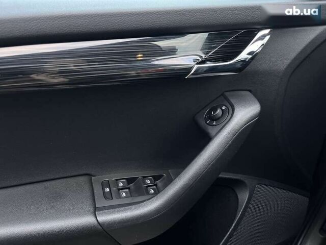 Шкода Октавия, объемом двигателя 1.6 л и пробегом 103 тыс. км за 18900 $, фото 10 на Automoto.ua